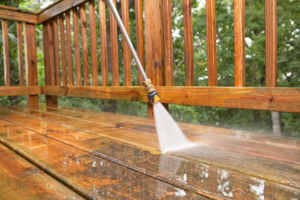 Why Choose Our Certified Pressure Washing Experts for Your Project Needs in Star City, AR?